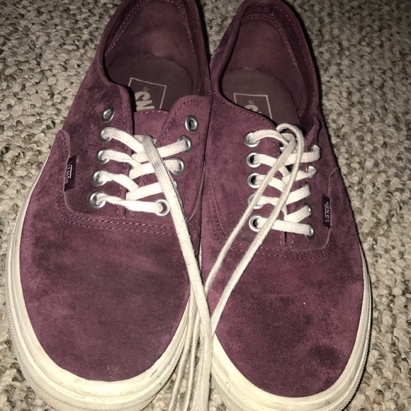 burgundy color vans